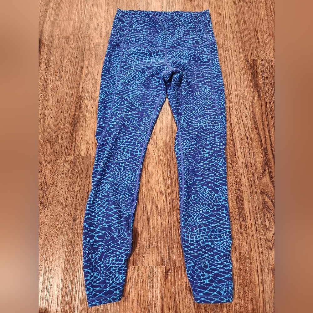 Lululemon Samba Snake Kayak Blue Hero Leggings